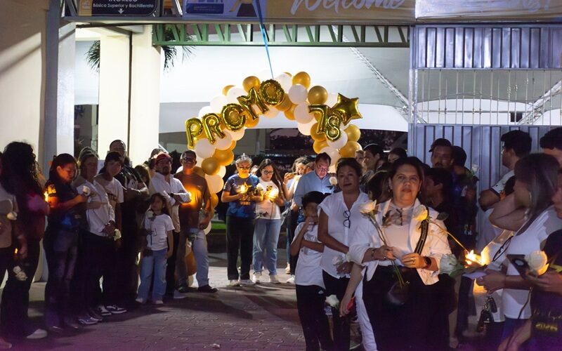 Llegada de los estudiantes del primer grupo retiro espiritual